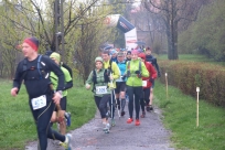 Start, 25 km przed nimi